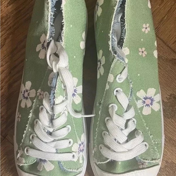 Cute Sneakers Green Floral New size 39 - Picture 4 of 5